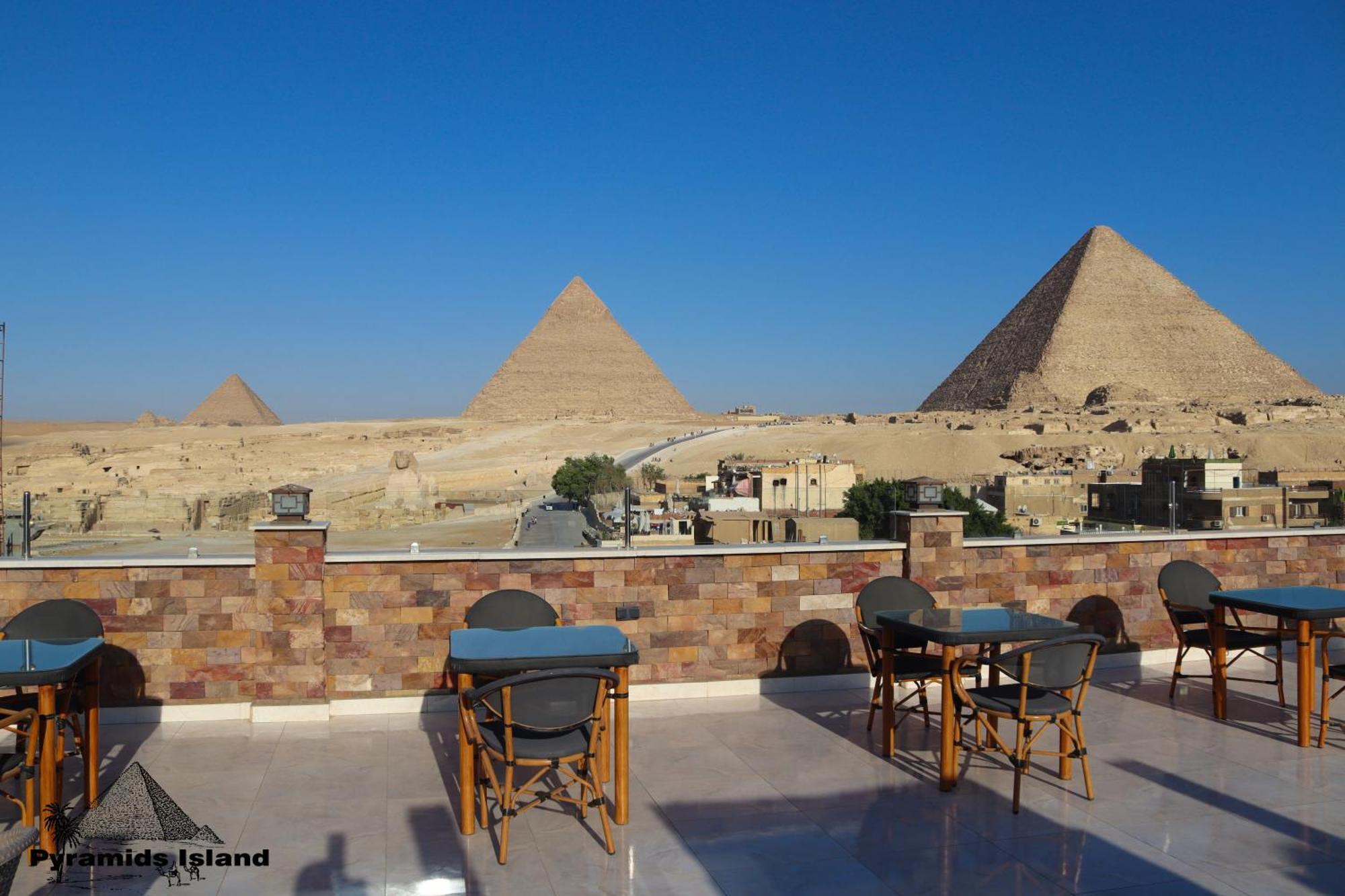 Pyramids Island Bed and Breakfast Kafret el-Gabal Exteriör bild