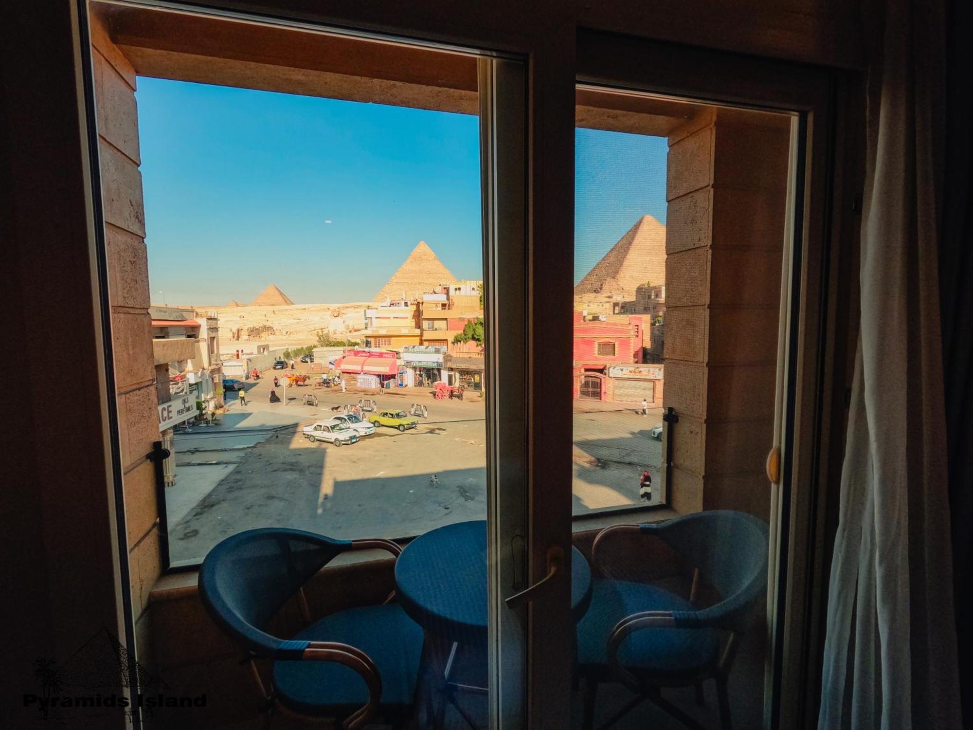 Pyramids Island Bed and Breakfast Kafret el-Gabal Exteriör bild