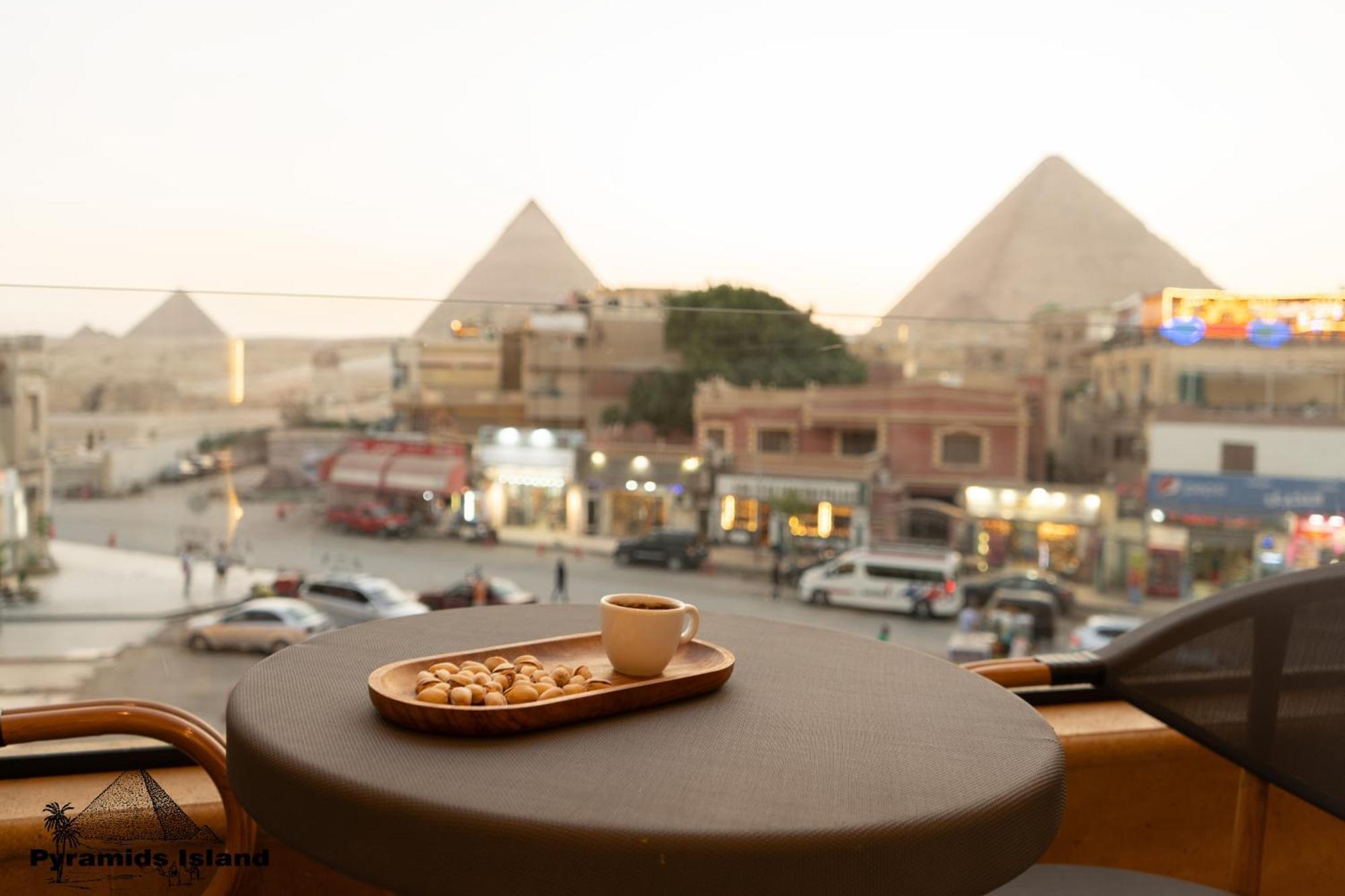 Pyramids Island Bed and Breakfast Kafret el-Gabal Exteriör bild