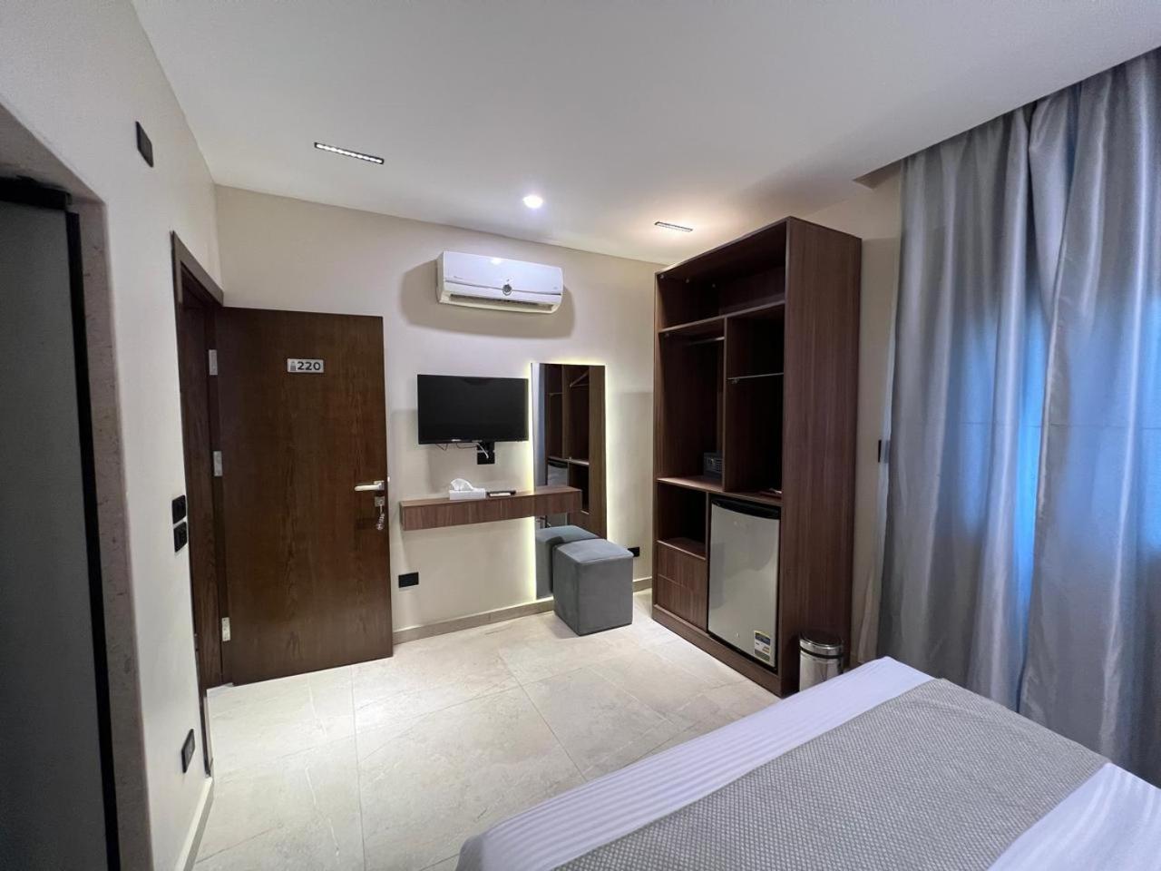 Pyramids Island Bed and Breakfast Kafret el-Gabal Exteriör bild